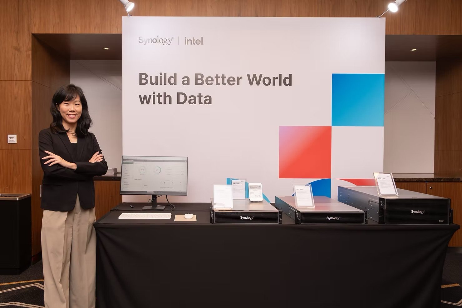 Thachawan Chinchanakarn, Head of Southeast Asia at Synology | Vermillion Pinstripes