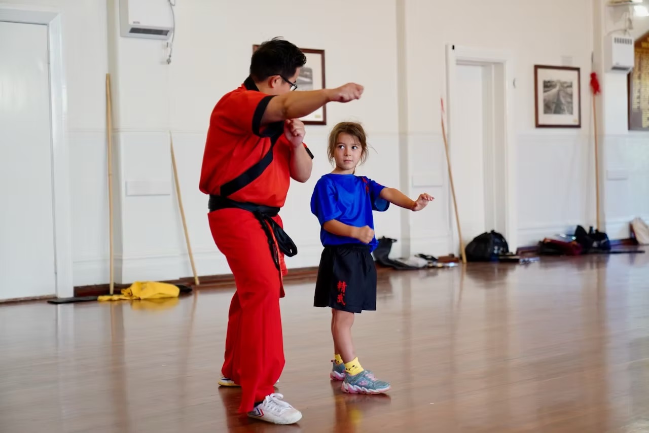Ging Mo Academy | Vermillion Pinstripes